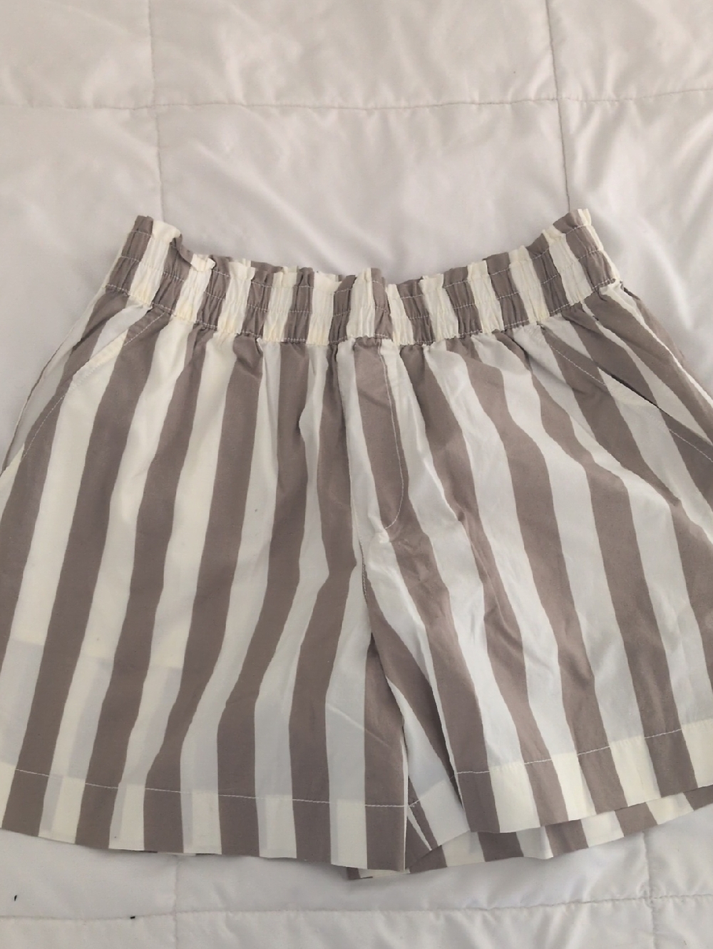 Aerie Good Day Beige Cream Stripe Boxer Shorts Lounge NWT Medium